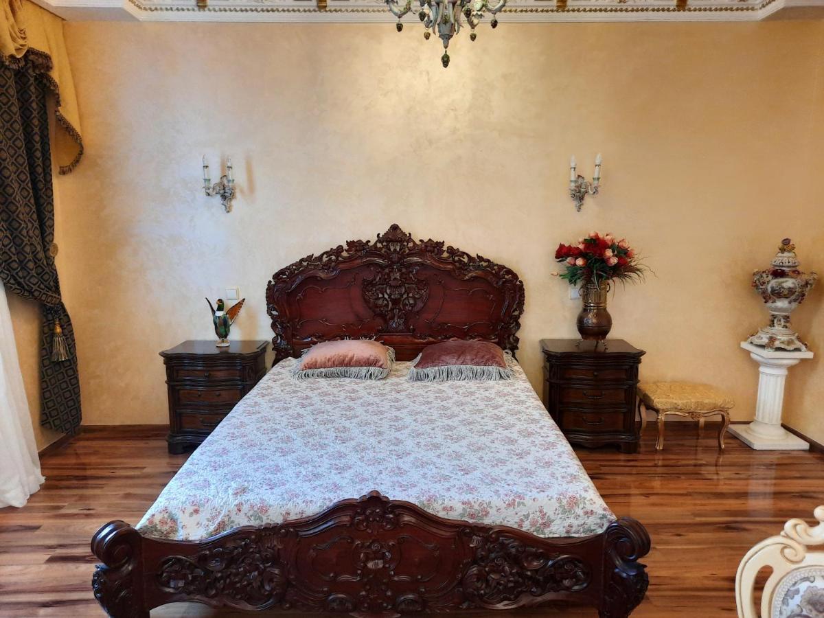 Appartement Fantasy à Karlovy Vary Extérieur photo